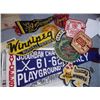 Image 1 : LOT OF ASSORTED VINTAGE HOCKEY MEMORBILA BADGES - "WINNEPEG AMBASSADORS" AND MORE 1960'S TO 1970'S