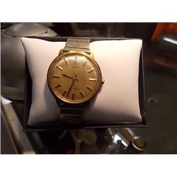 VINTAGE "TIMEX" WATCH- STAINLESS STEEL STRECTH BAND