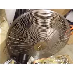 LARGE INDUSTRIAL FAN WITH MOTOR AND CORD