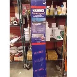 LUND WRAP-AROUND HOOD AND FENDER SHIELD - '84-97 FORD WINDSTAR