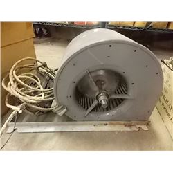 SQUIRREL FAN WITH MOTOR