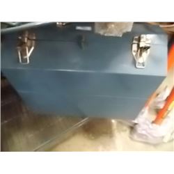 VINTAGE DOUBLE SIDED TOOL BOX & CONTENTS