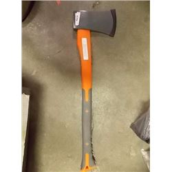 NEW AXE 2.5 LB