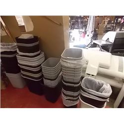 LOT OF 4 SMALL TO MEDIUM GARBAGE CANS