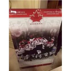 PICTURE - "VANCOUVER 2010 OLYMPIC CHAMPIONS" - HOCKEY TEAM PICTURE