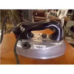 VINTAGE COLLECTABLE - ELECTRIC IRON