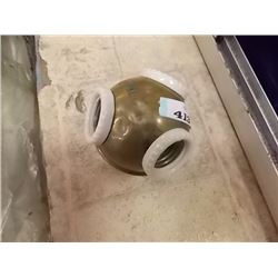 VINTAGE PORCELEIN LIGHT SPLITTER - 3 SOCKETS