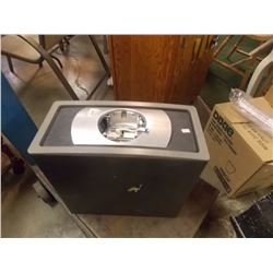 ELECTRIC SAFE - PARTS INSIDE