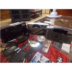 RETRO CAMERA'S - 3 TTL