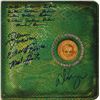 Image 1 : Alice Cooper Signed Album