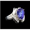 Image 1 : 14KT White Gold 4.58 ctw Tanzanite and Diamond Ring