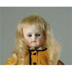 16" CLOSED-MOUTHED GERMAN SHOULDER HEAD DOLL