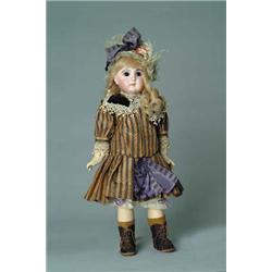 22" DEPOSE E10J DOLL