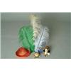 Image 1 : LARGE LOT OF HATS AND FEATHERS