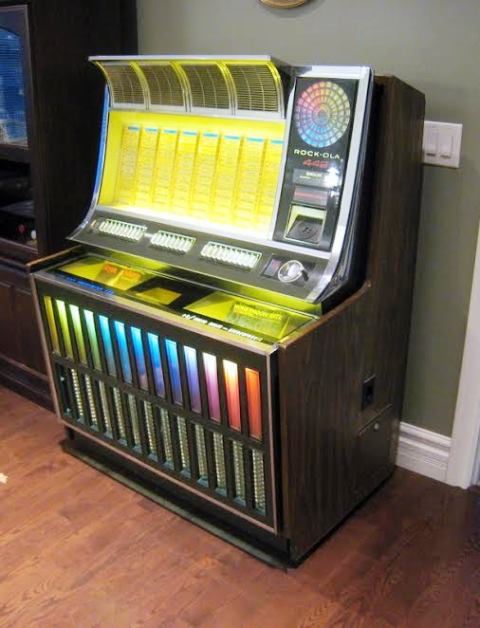 1970 ROCK-OLA 442 JUKE BOX