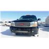 Image 2 : 2003 GMC SIERRA 1500 DENALI QUADRASTEER