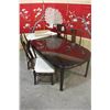 Image 1 : EASTERN TABLE W/ 2 LEAVES & 4 CHAIRS & TABLE PROTECTORS