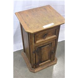 SMALL RUSTIC WOOD CABINET