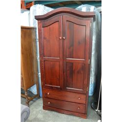 WARDROBE DRESSER
