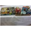 Image 1 : TWO TRAYS OF COLLECTIBLES