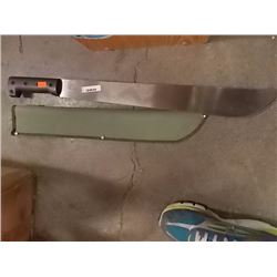 130217 - MACHETTE WITH GRN SHEATH - 114991