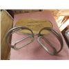 Image 1 : ANTIQUE VINTAGE WW1 SOLID NICKLE STIRRUPS MOUNTED ON DISPLAY -1914-1918