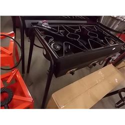 AUTO IGNITION 3 BURNER PROPANE COOKER - 34" X 29" TALL