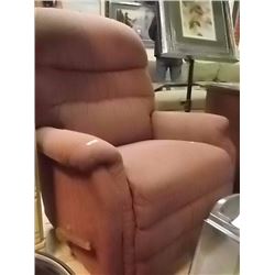 ROCKER RECLINER