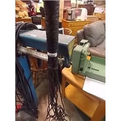 LEATHER WHIP - CAT'O 9 - 10 STAND