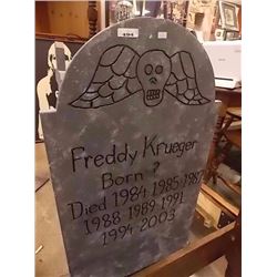RUSTIC WOOD TOMBSTONE - FREDDY KRUEGER