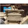 Image 1 : ANTIQUE CLOTHES WRINGER"GEM"