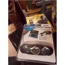 NEW 12V TRIPLE ADAPTER - "CUSTOM ACCESSORIES" PORTS FOR 2 12VOLT PLUG  IN ACCESSORIES AND ONE STANDA