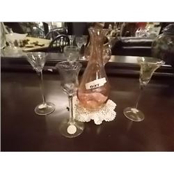 WINE GLASSES & DECANTER