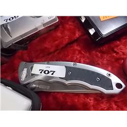 FOLDING KNIFE "MAGNUM STAINLESS" WITH BELT CLIP