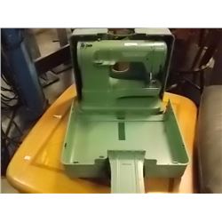 VINTAGE ELMNA SEWING MACHINE WITH CASE