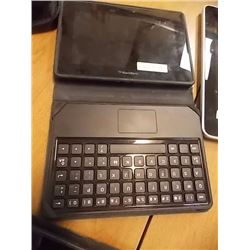 TABLET - BLACKBERRY - WIRELESS KEYPAD & CASE - NO CORDS - PS