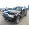 Image 2 : 2004 - LINCOLN AVIATOR