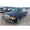 Image 2 : 1977 - MERCEDES BENZ 240D