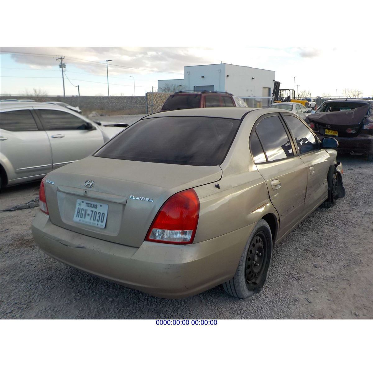 Hyundai Elantra reconstruite
