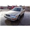 Image 2 : 1995 - TOYOTA AVALON // SALVAGE TITLE