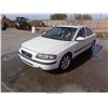 Image 2 : 2002 - VOLVO S60 // RESTORED SALVAGE