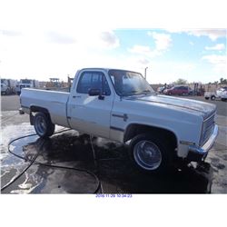 1981 - CHEVROLET C-10