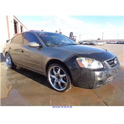 2002 - NISSAN ALTIMA