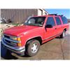 Image 2 : 1999 - CHEVROLET SUBURBAN