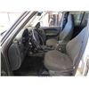 Image 6 : 2004 - JEEP LIBERTY