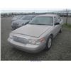 Image 2 : 2004 - FORD CROWN VICTORIA