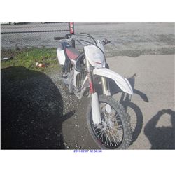 2011 - YAMAHA MOTORCYCLE