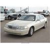 Image 2 : 2003 - LINCOLN TOWN CAR