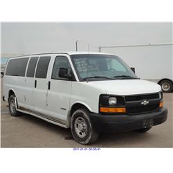 2003 - CHEVROLET G-3500