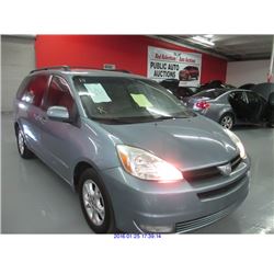 2005 - TOYOTA SIENNA